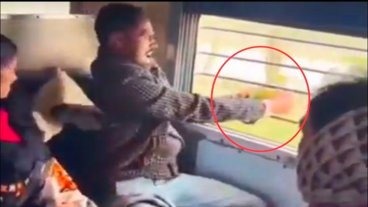 Social Media Viral Video- अजय देवगन जो 'सन ऑफ सरदार' में नहीं कर पाए, वो इस यात्री ने कर दिखाया; वीडियो सोशल मीडिया पर वायरल