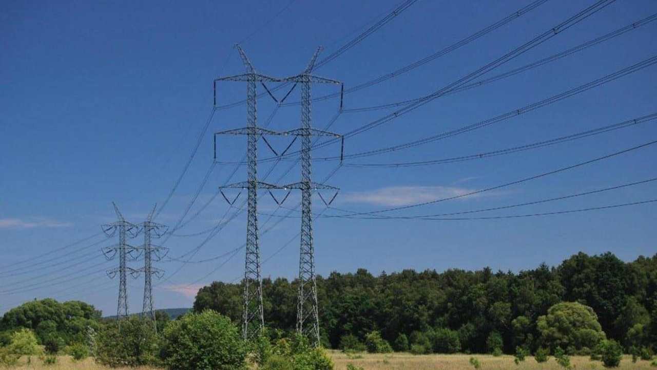 On March 10th, power plants in Rajasthan and Haryana will resonate with revolution! Engineers will shut down power in protest against the bill.