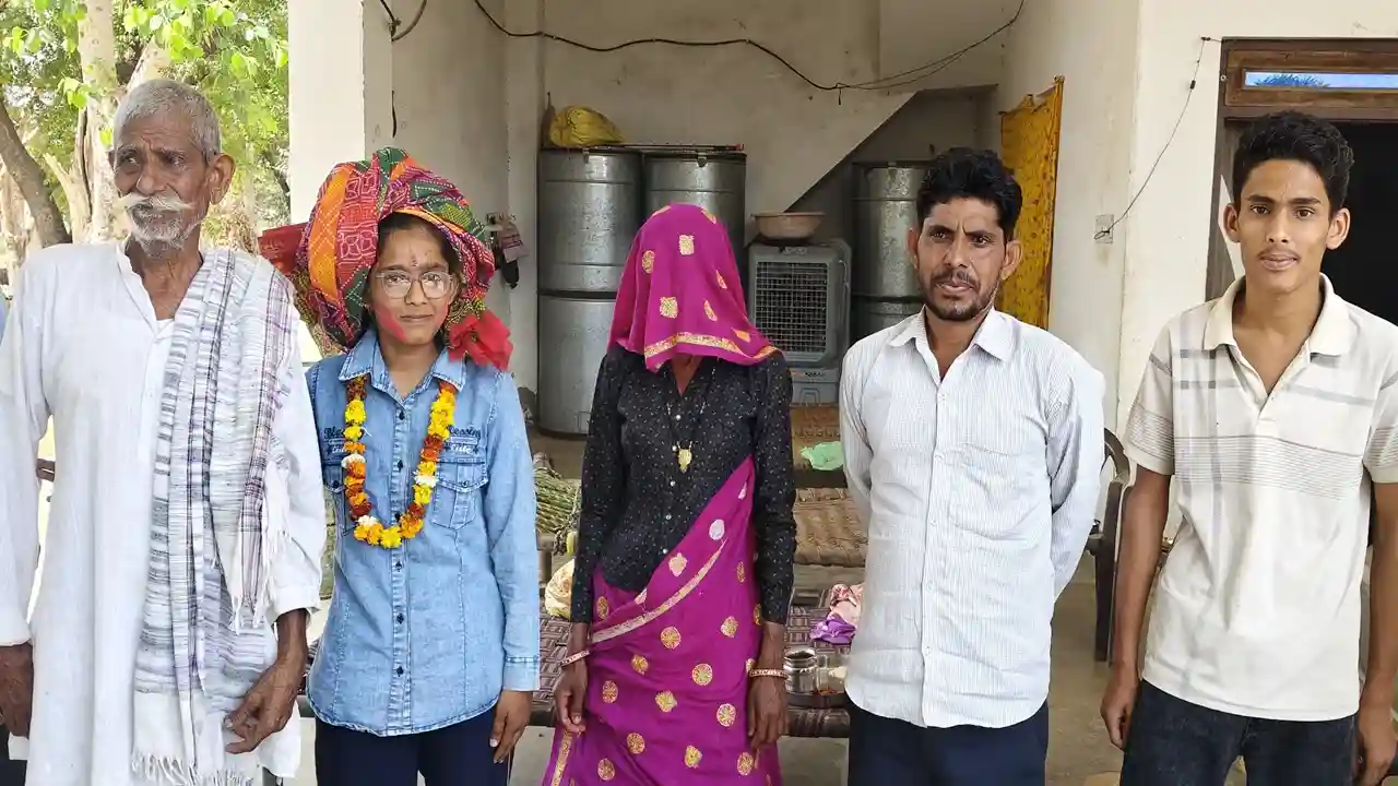 Priya Meena Norangwara 12th Topper