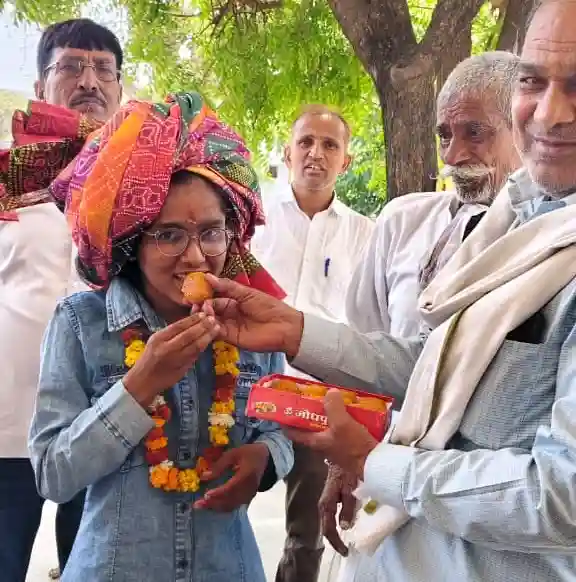 Priya Meena Norangwara 12th Topper